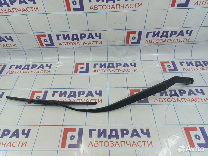 Поводок стеклоочистителя передний правый Mitsubish