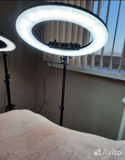 Кольцевая лампа