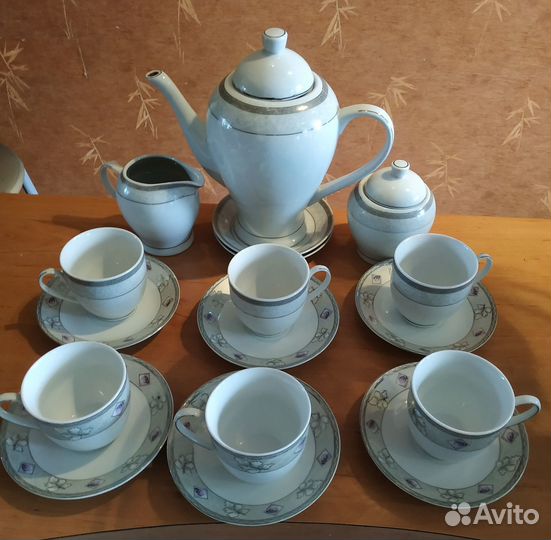 Чайные и кофейные сервизы и остатки