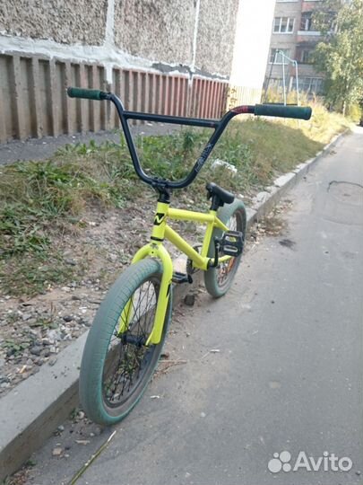 Велосипед BMX