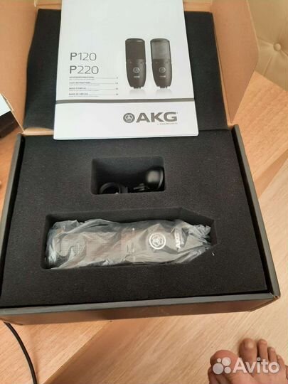 Студийный микрофон akg p120