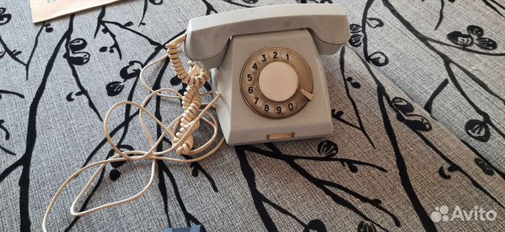 Телефон советский дисковый