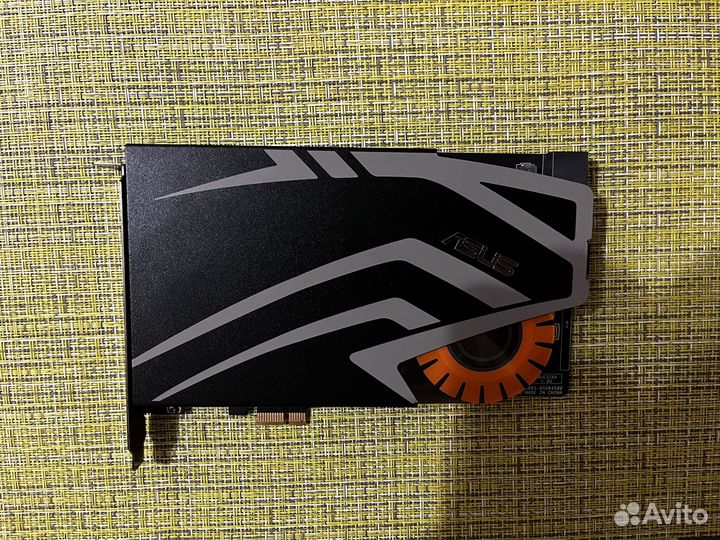 Звуковая карта Asus strix soar