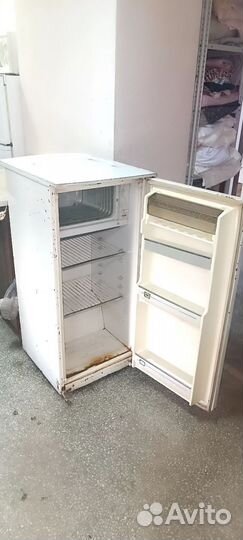 Холодильник бу Саратов