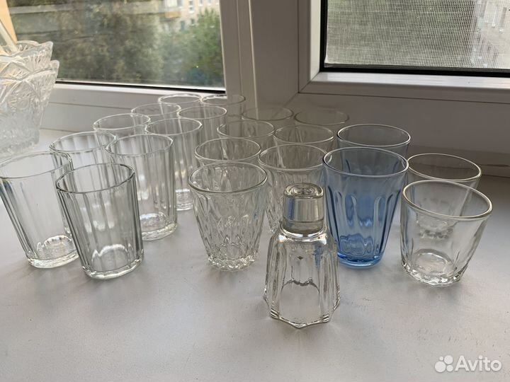 Рюмки, стаканы, вазочка, крышка для графина СССР