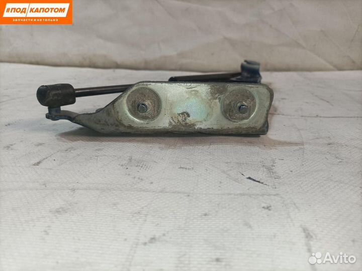 Петля крышки багажника левая Renault Megane 3