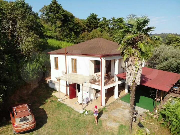 Дом 250 м² на участке 2000 м² (Абхазия)