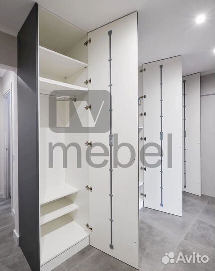 Шкаф в прихожую