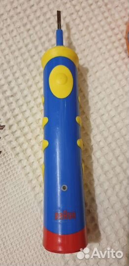 Электрическая зубная щетка детская Braun, ориг