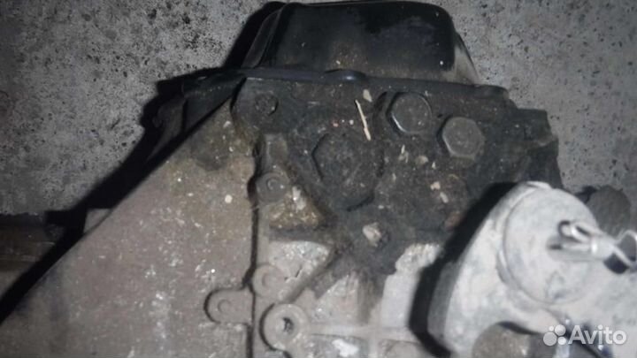 МКПП (механическая коробка переключения передач)