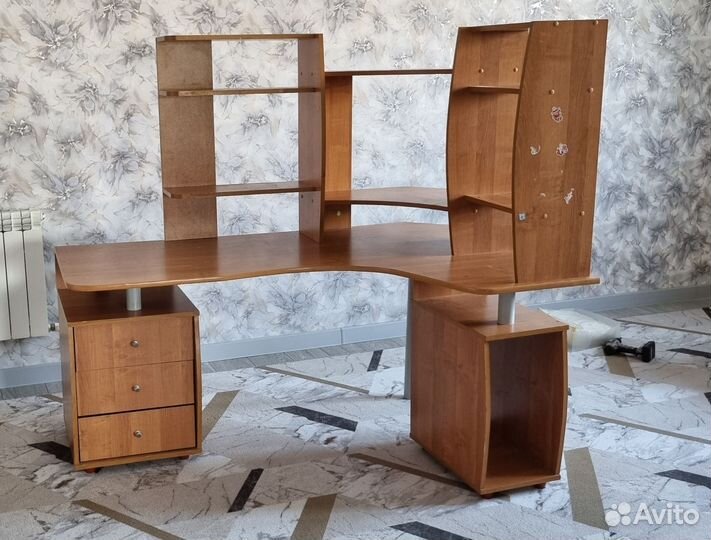 Компьютерный стол бу