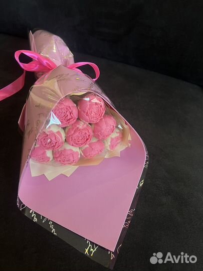 Букет из шоколадных пионов