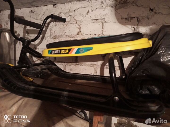 Детский снегокат с ручкой