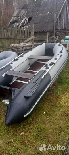 Лодка ривьера 3200