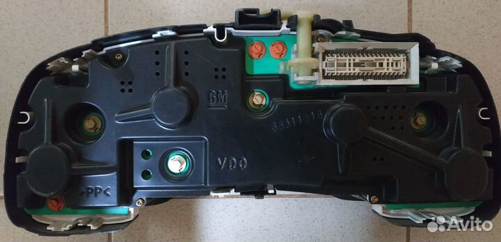 Приборная панель Opel Zafira 2006