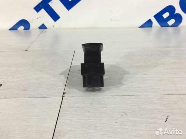 Кнопка стеклоподъемника передняя volkswagen polo 5