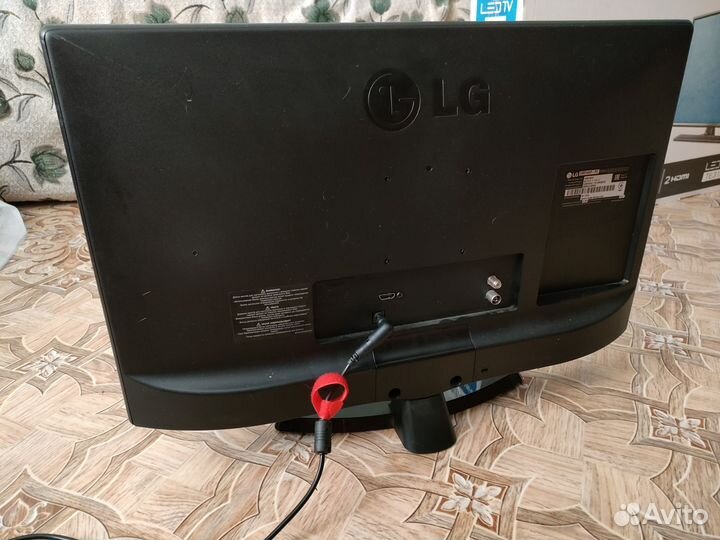 Телевизор LG 24MT48VF-PZ