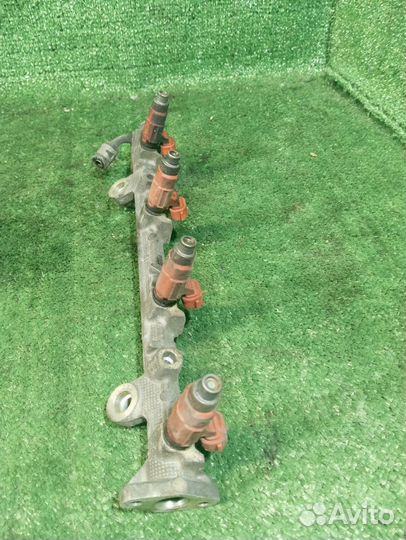 Форсунка инжекторная электрическая Mitsubishi Cari