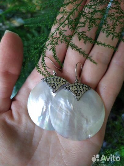Серьги с перламутром