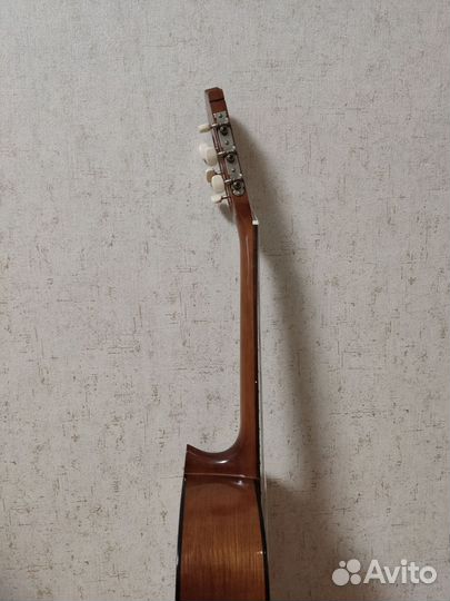 Классическая гитара yamaha c40