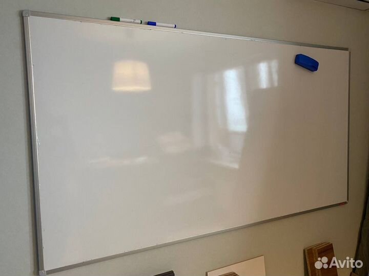 Магнитно маркерная доска