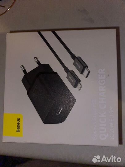 Зарядное устройство на iPhone