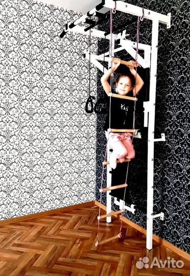 Шведская стенка с тренажером