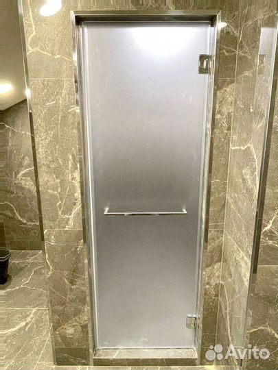 Стеклянные двери на заказ