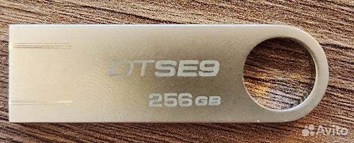 Usb флешка б/у