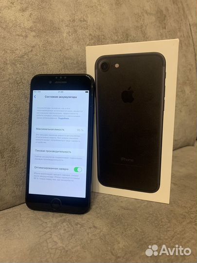 iPhone 7, 32 ГБ