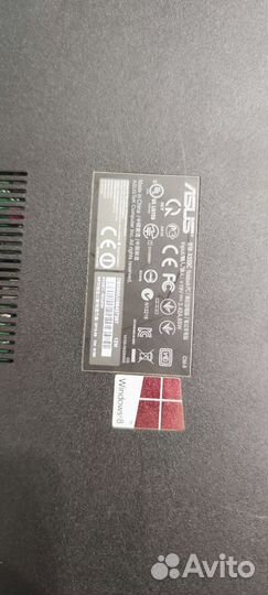 Ноутбук Asus x550c