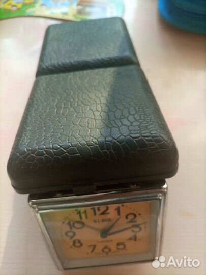 Настольные часы