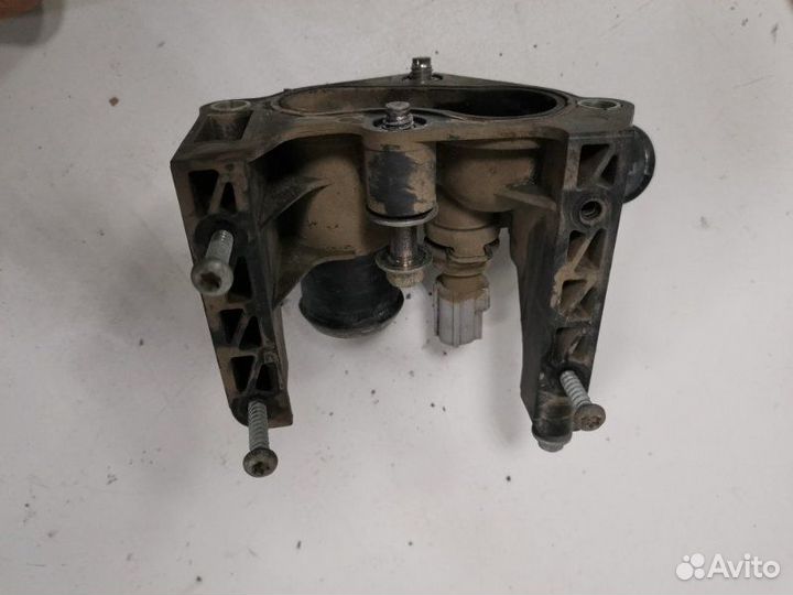 Тройник системы охлаждения Ford Focus 2 Рестайлинг