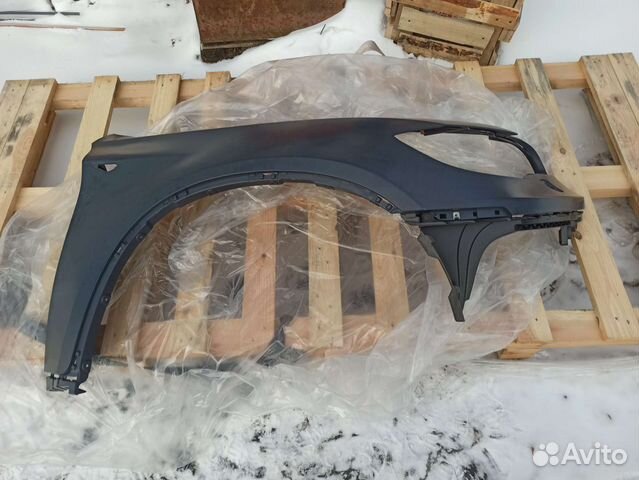 Bmw x6 e71 крыло правое новое оригинал 7052424