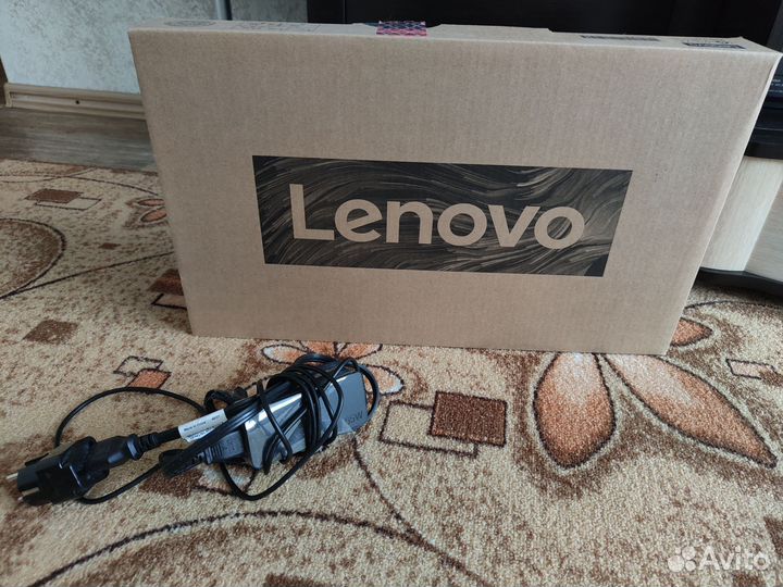 Ноутбук lenovo