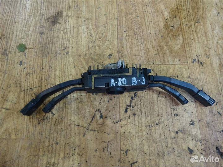 Переключатель подрулевой Audi 80/90 B3 1986-1991