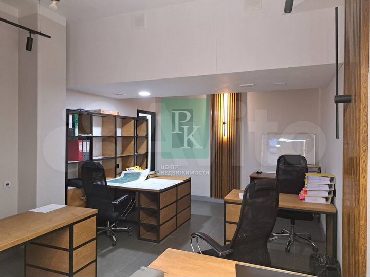 Офис 113 м2 на Токарева
