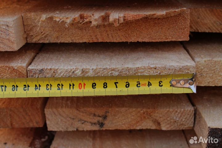 Прочные доски из сосны, надежное решение для строи