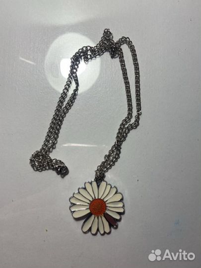Кулон цветок