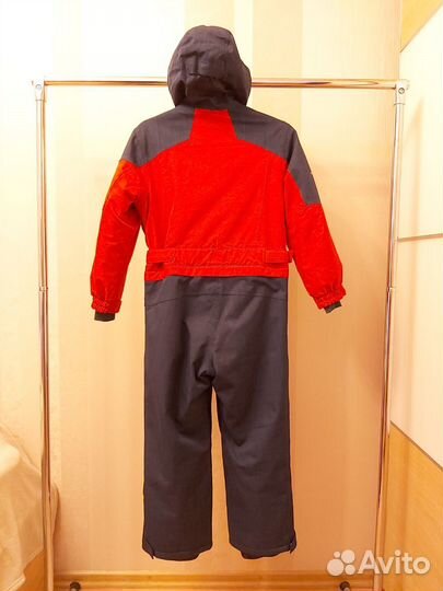 Зимний горнолыжный комбинезон детский