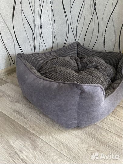 Лежанка для собак