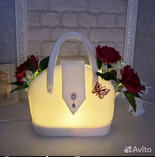 Светильник из изолона