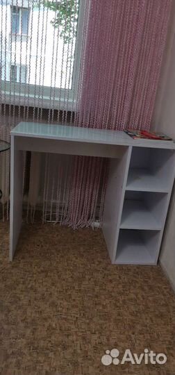 Стол для маникюра бу