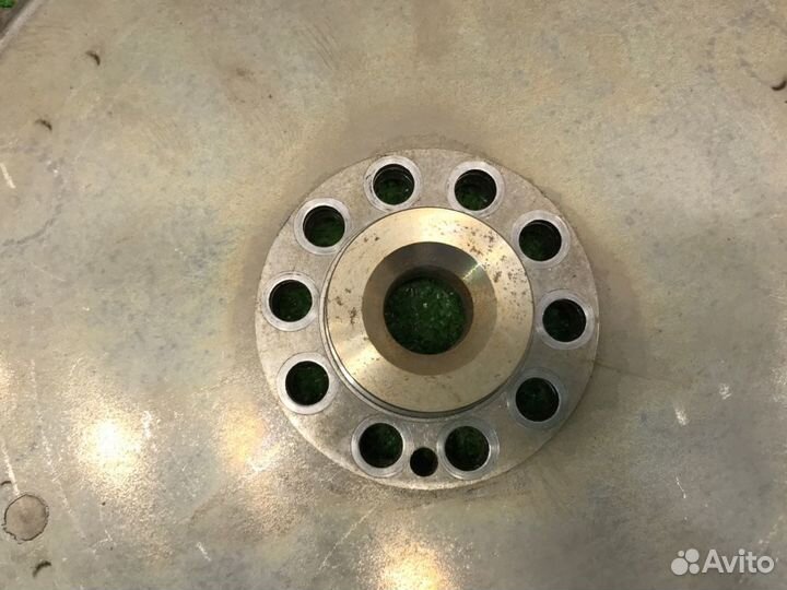 Маховик Audi A5 8T cala 2008