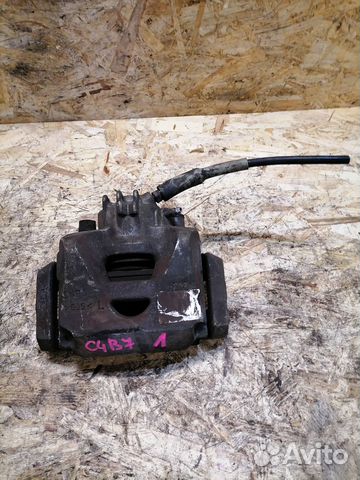 Суппорт передний левый Citroen C4 B7 1.6