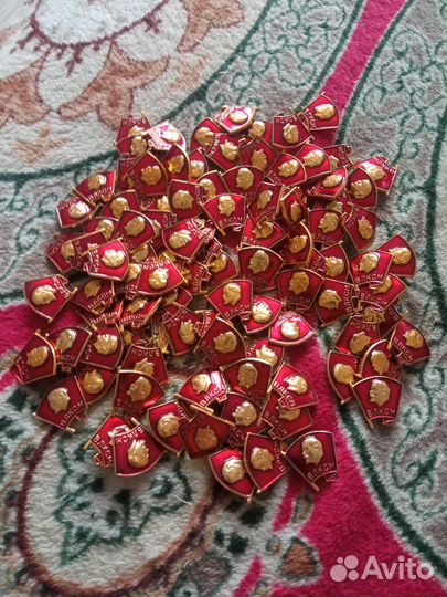 Значки комсомольские СССР Оригинал