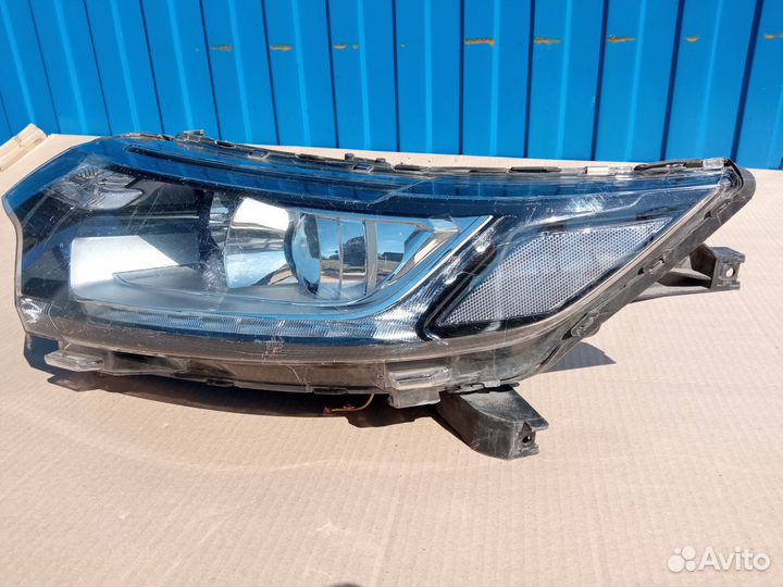 Фара левая Mitsubishi Outlander 3 (2015- н.в.)
