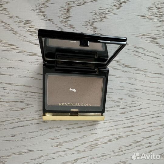 Kevyn aucoin the sculpting powder скульптор light