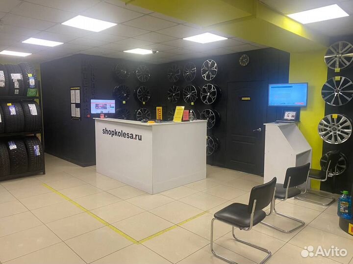 Nokian Tyres Hakkapeliitta 9 SUV 225/65 R17