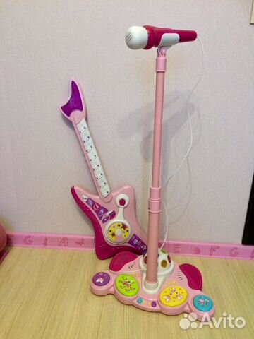 Набор WinFun Рок-звезда (гитара + микрофон)